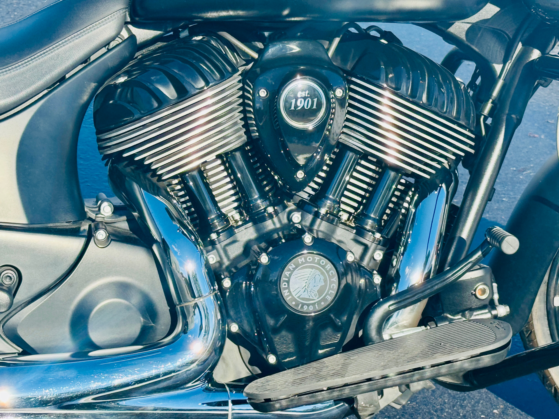 2022 Indian Motorcycle Chieftain® Dark Horse® in Foxboro, Massachusetts - Photo 23