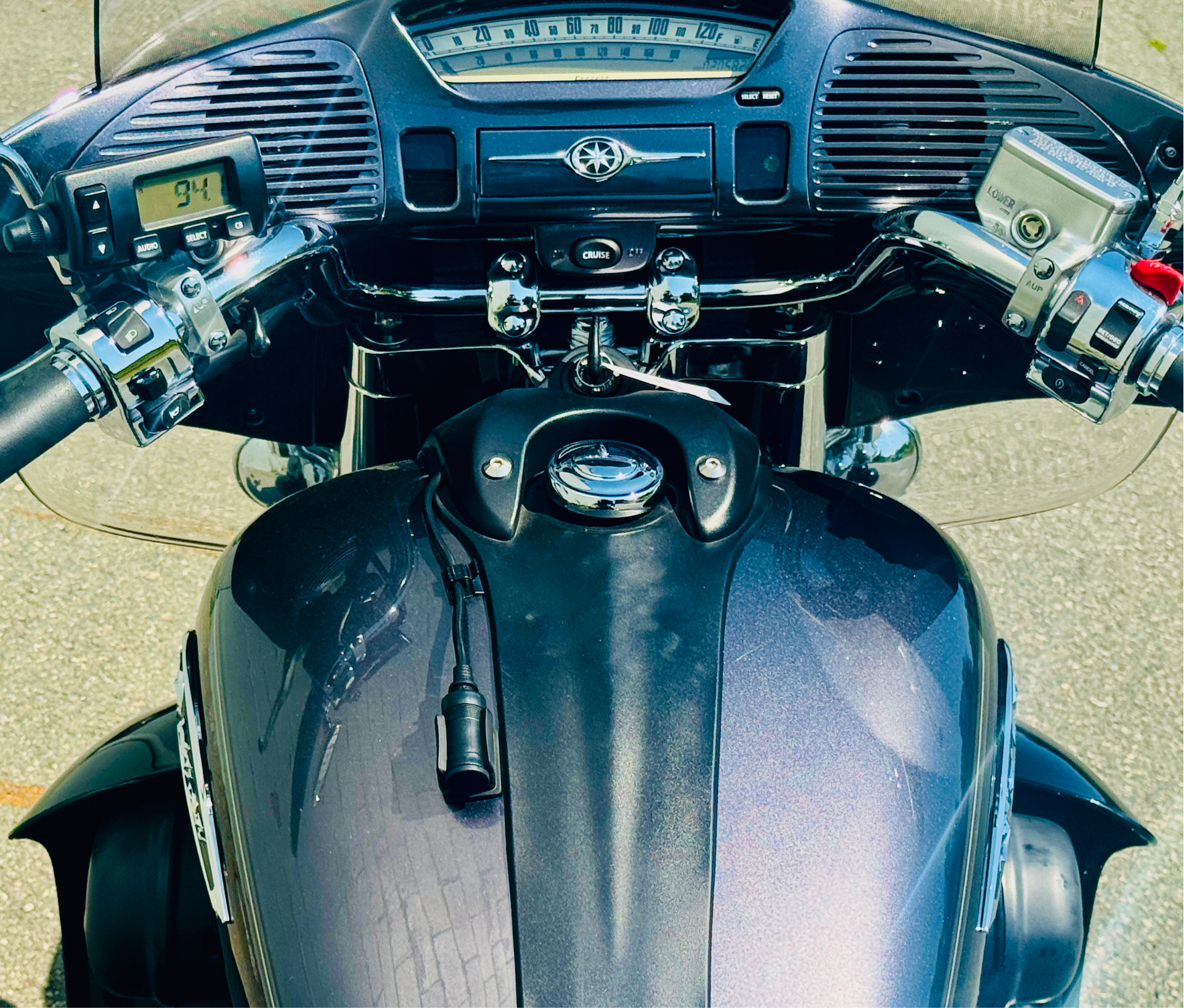 2013 Yamaha Royal Star Venture S in Foxboro, Massachusetts - Photo 10