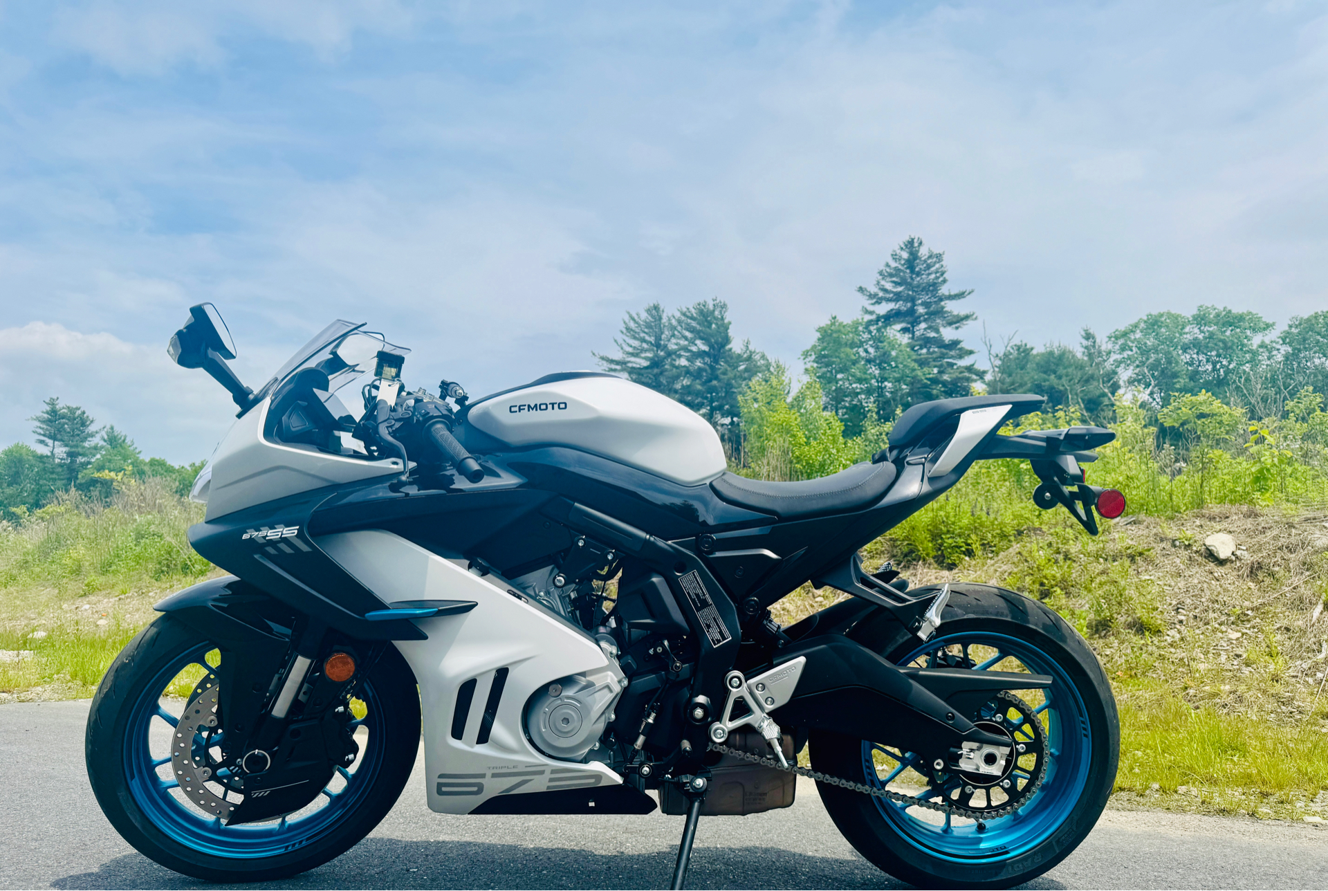 2025 CFMOTO 675SS in Foxboro, Massachusetts - Photo 1