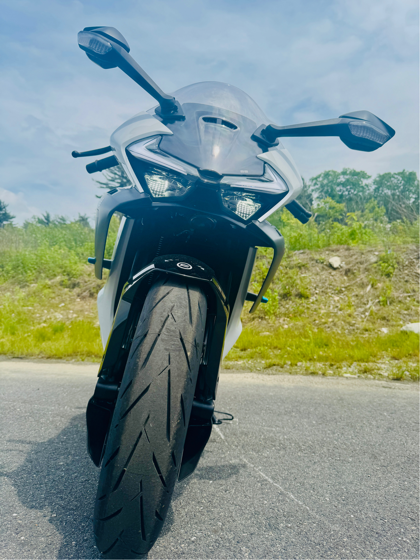 2025 CFMOTO 675SS in Foxboro, Massachusetts - Photo 8