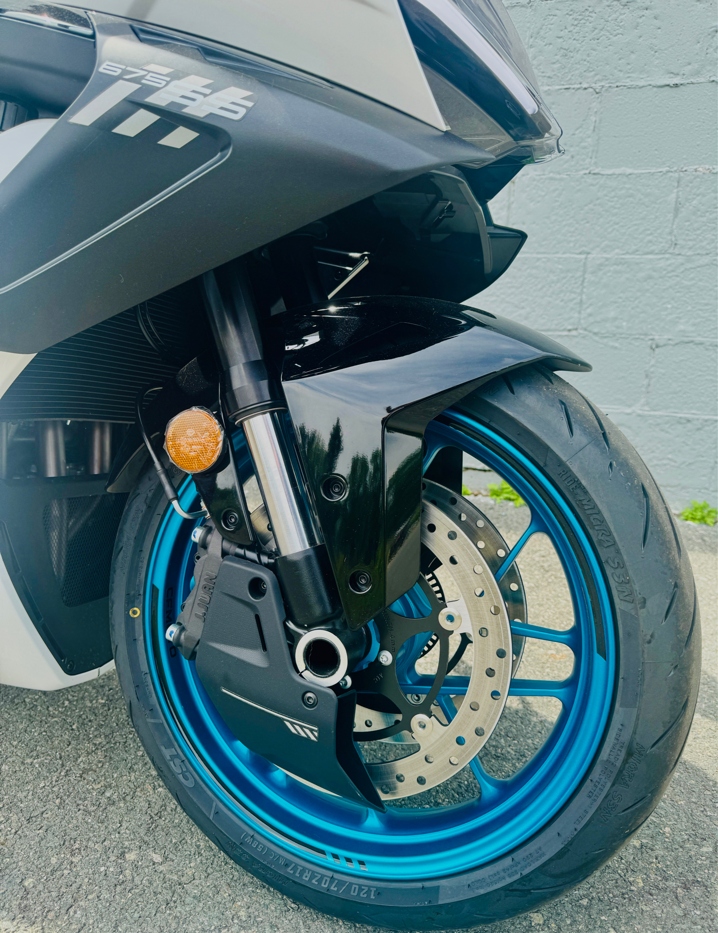 2025 CFMOTO 675SS in Foxboro, Massachusetts - Photo 24