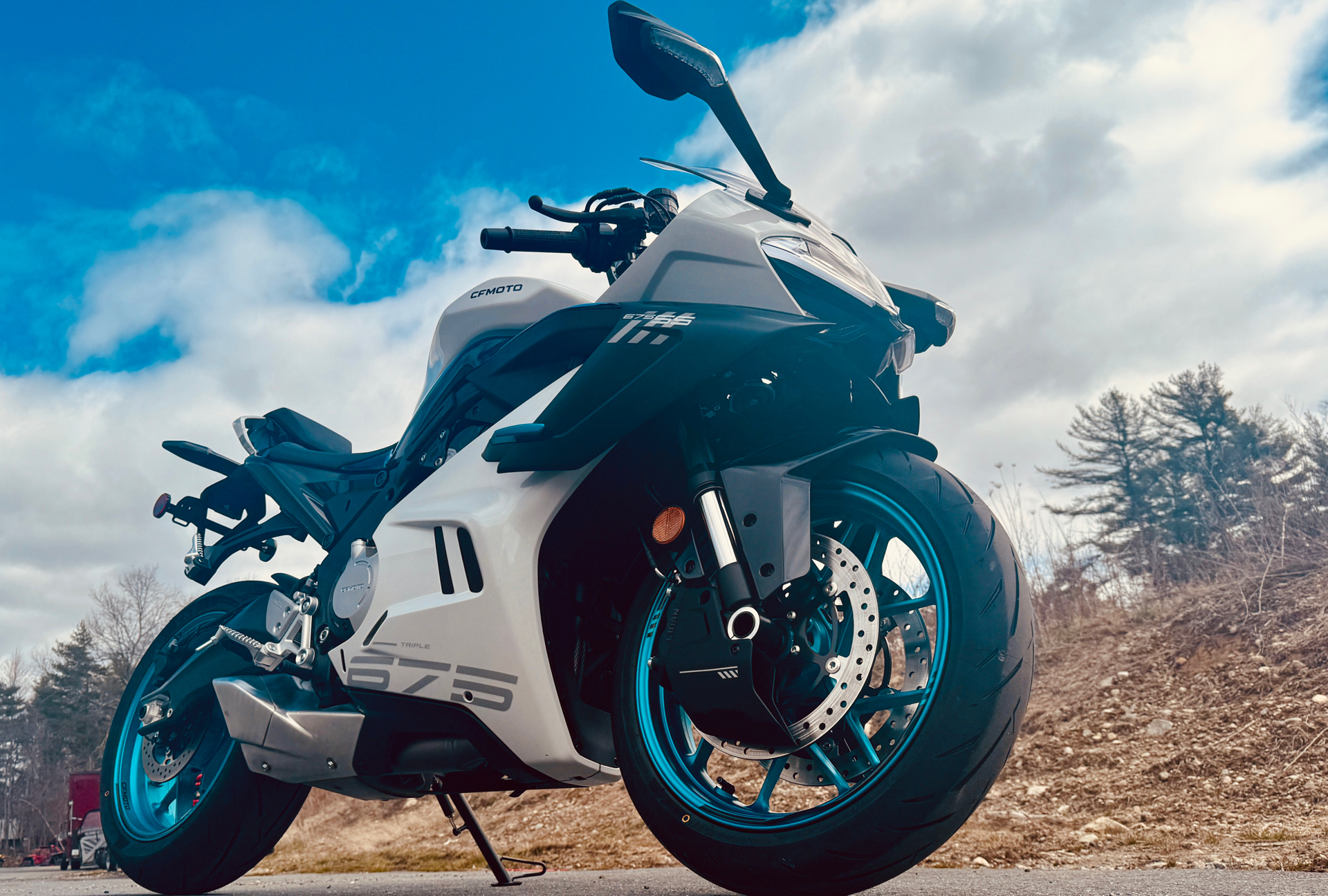 2025 CFMOTO 675SS in Foxboro, Massachusetts - Photo 17