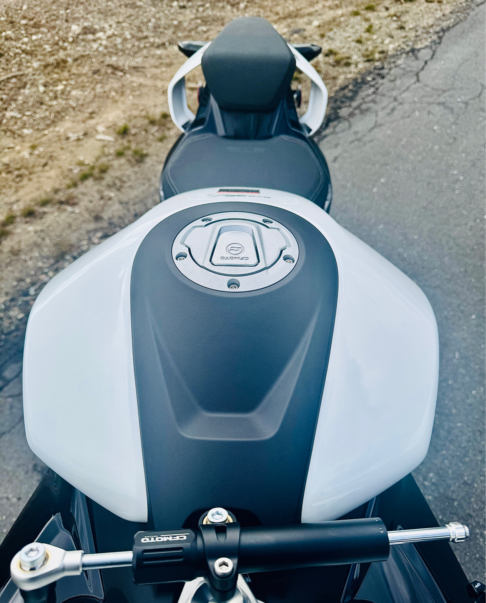 2025 CFMOTO 675SS in Foxboro, Massachusetts - Photo 10