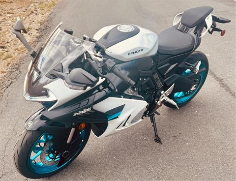 2025 CFMOTO 675SS in Foxboro, Massachusetts - Photo 13