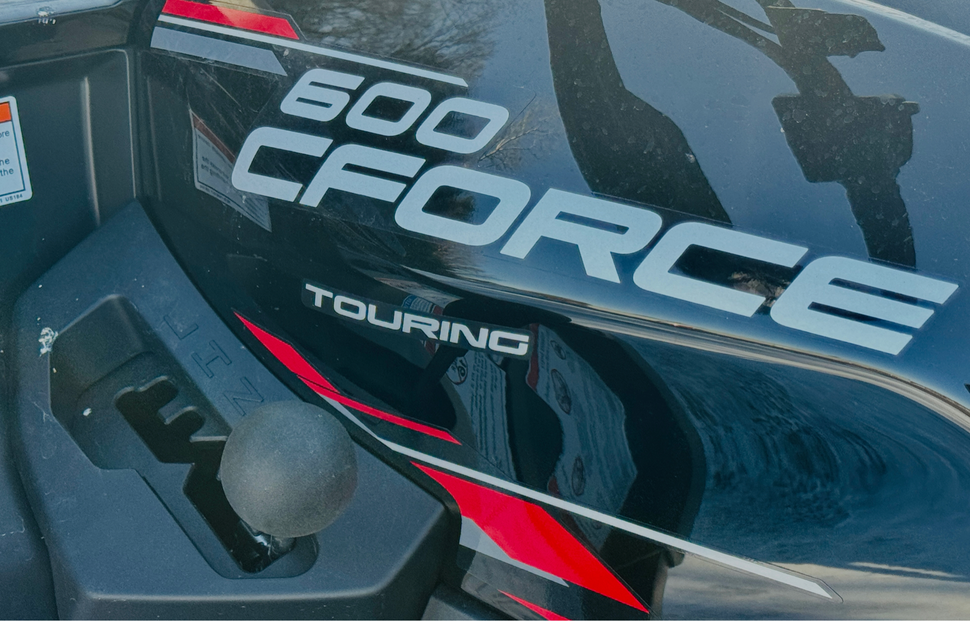 2024 CFMOTO CForce 600 Touring in Foxboro, Massachusetts - Photo 2