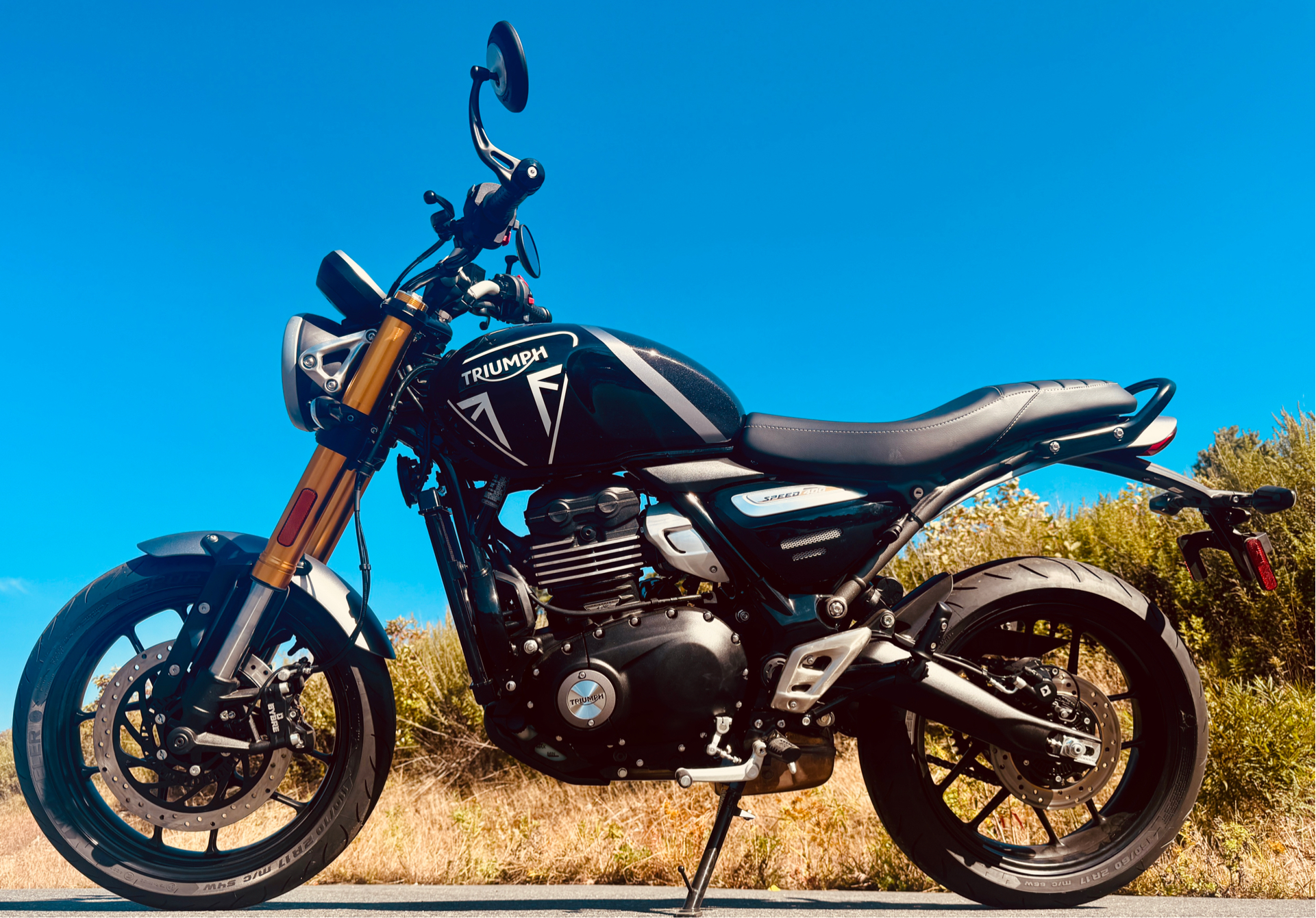 2025 Triumph Speed 400 in Foxboro, Massachusetts - Photo 15
