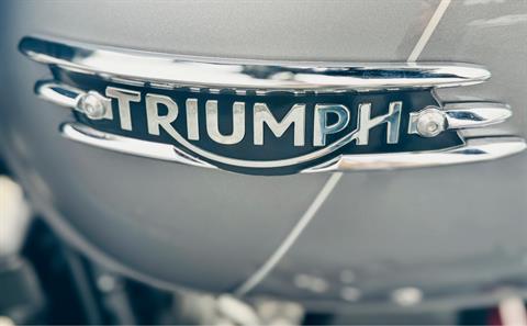 2025 Triumph Bonneville T120 Black in Foxboro, Massachusetts - Photo 2