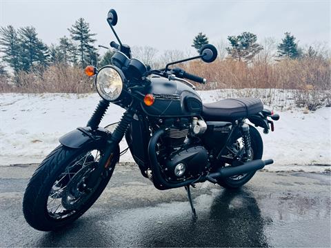 2025 Triumph Bonneville T120 Black in Foxboro, Massachusetts - Photo 56