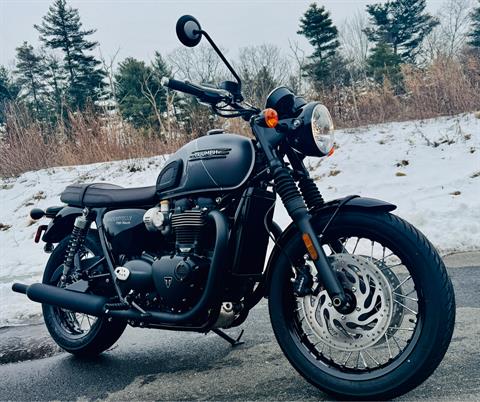 2025 Triumph Bonneville T120 Black in Foxboro, Massachusetts - Photo 48