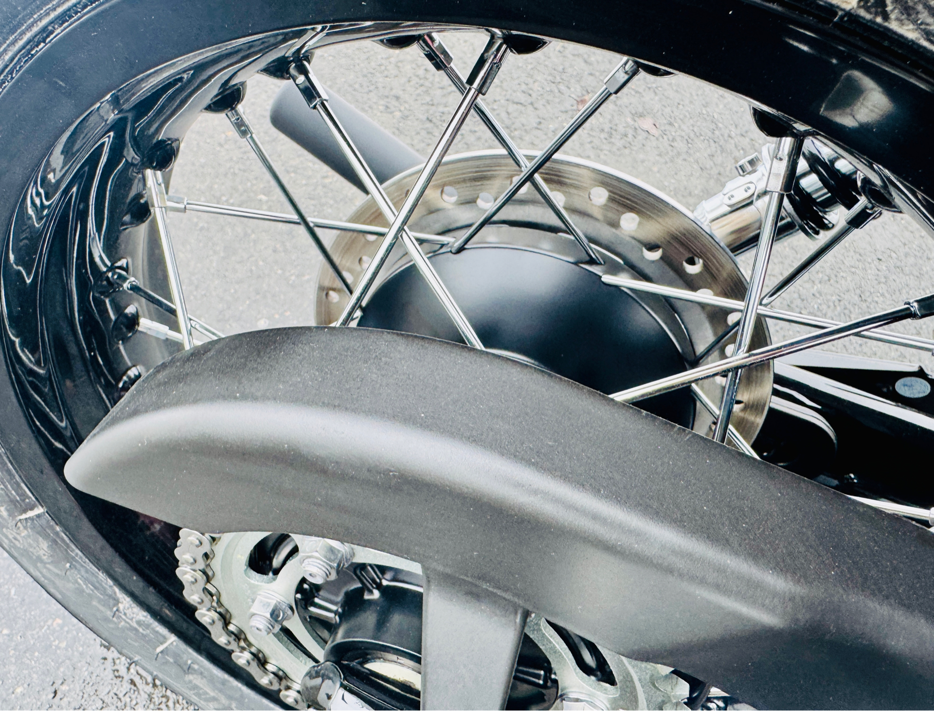 2025 Triumph Bonneville T120 Black in Foxboro, Massachusetts - Photo 43