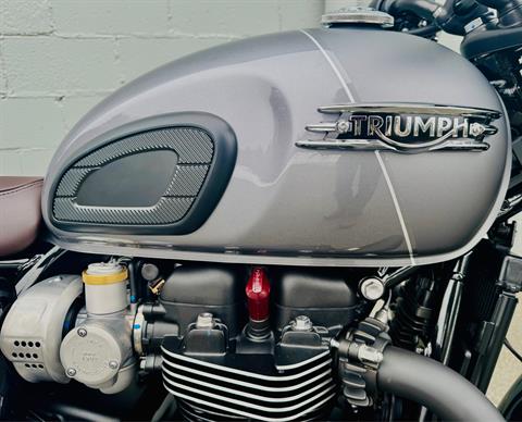2025 Triumph Bonneville T120 Black in Foxboro, Massachusetts - Photo 36