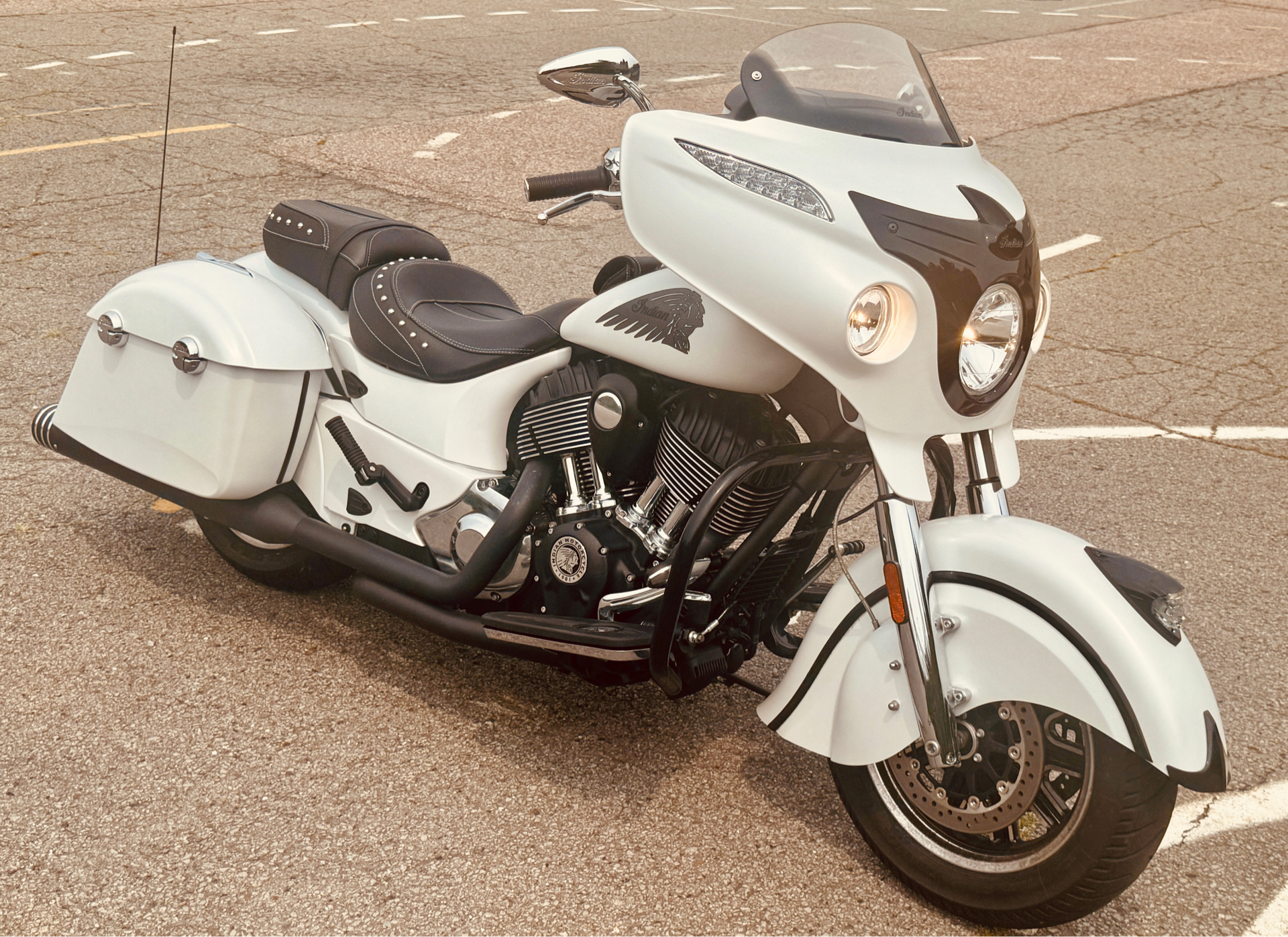 2017 Indian Motorcycle Chieftain® in Foxboro, Massachusetts - Photo 25