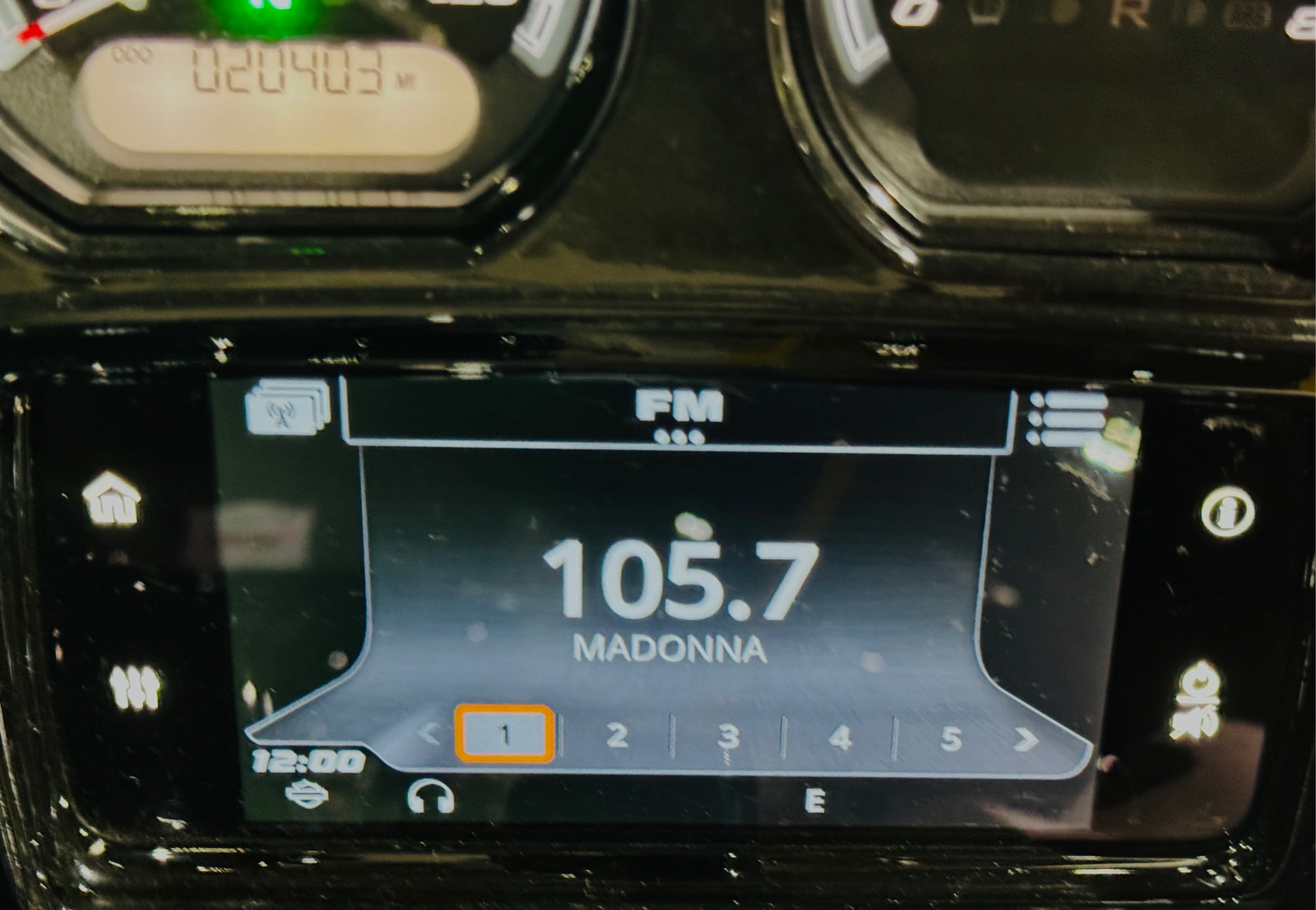 2020 Harley-Davidson Ultra Limited in Foxboro, Massachusetts - Photo 15