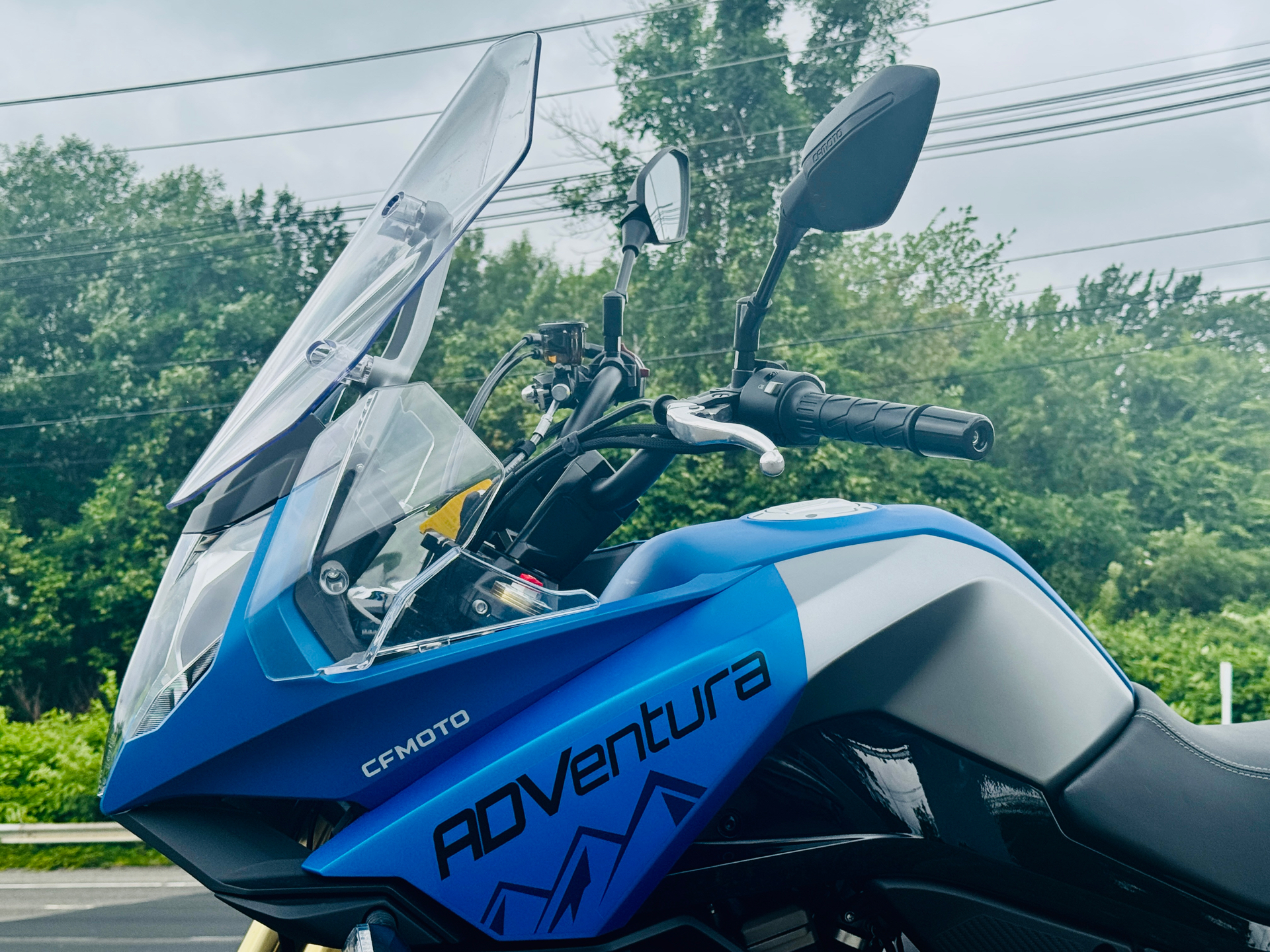 2022 CFMOTO 650 Adventura in Foxboro, Massachusetts - Photo 2