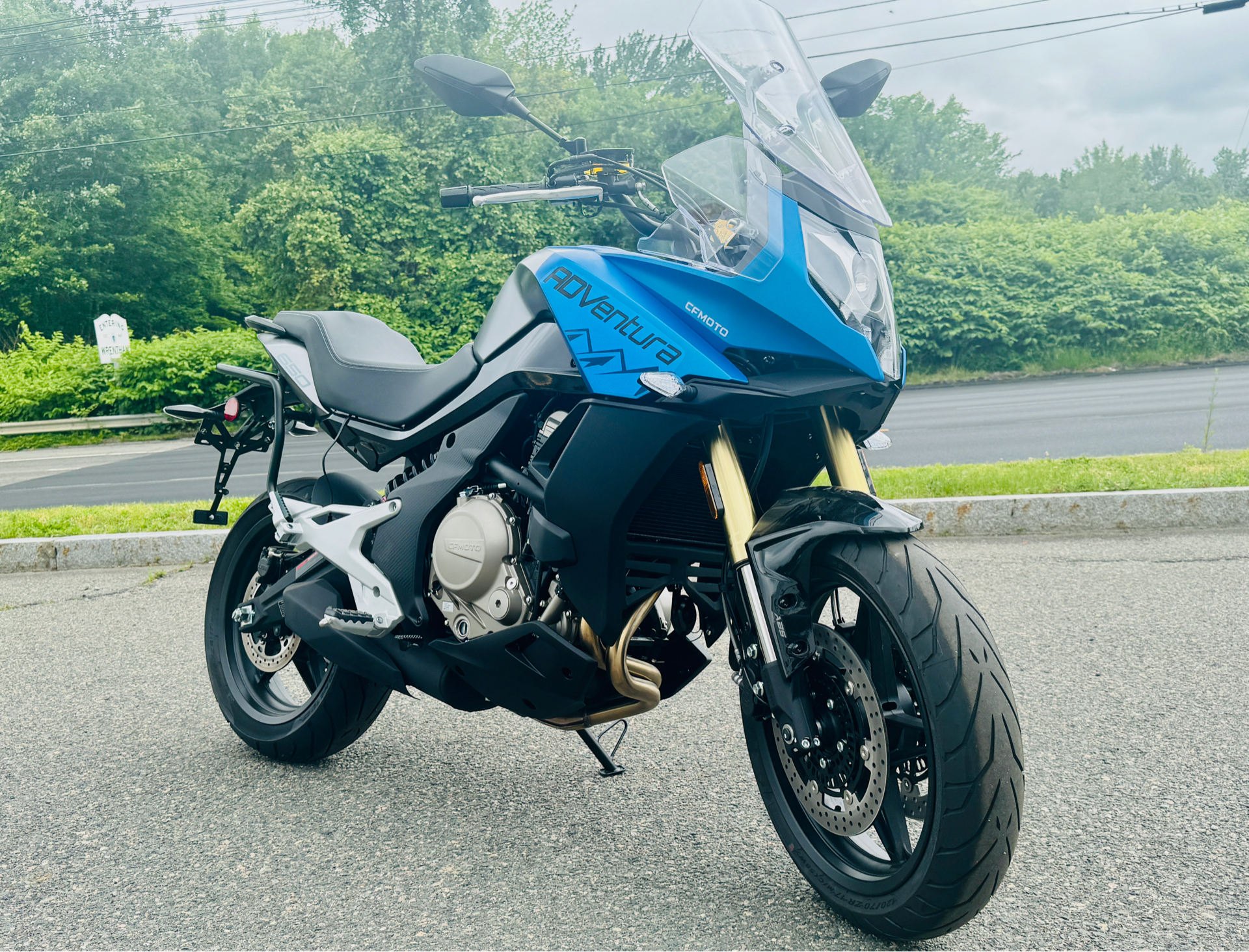 2022 CFMOTO 650 Adventura in Foxboro, Massachusetts - Photo 18