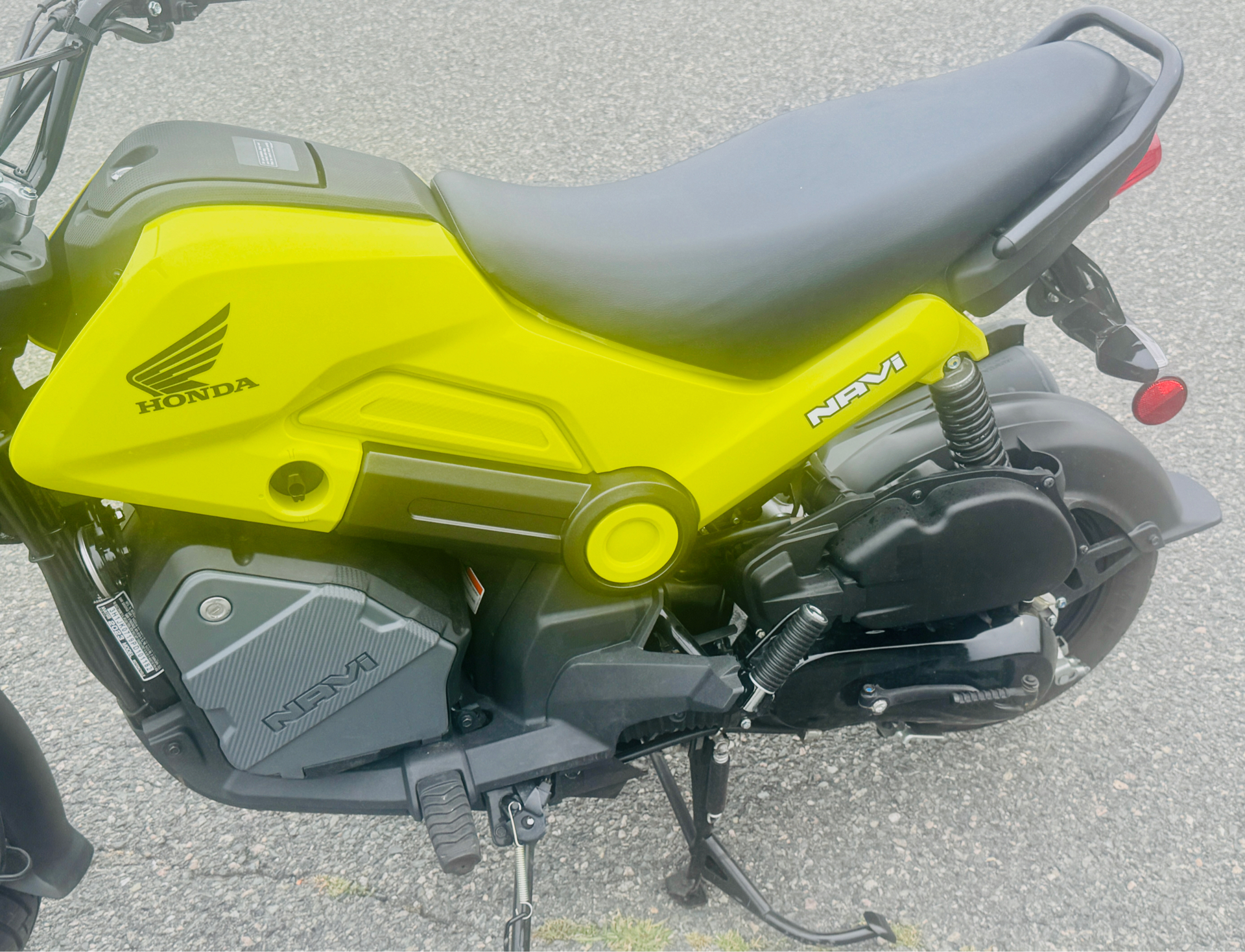2023 Honda Navi in Foxboro, Massachusetts - Photo 5