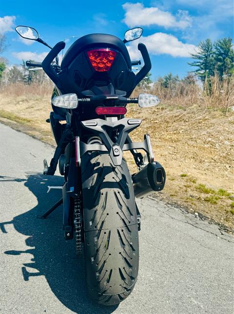 2025 Triumph Tiger Sport 800 in Foxboro, Massachusetts - Photo 15