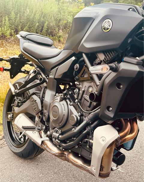 2025 Yamaha MT-07 in Foxboro, Massachusetts - Photo 10