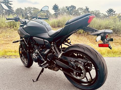 2025 Yamaha MT-07 in Foxboro, Massachusetts - Photo 11