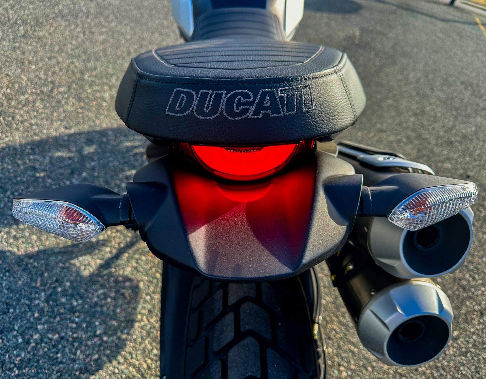 2023 Ducati Scrambler 1100 Dark PRO in Foxboro, Massachusetts - Photo 10