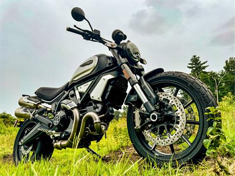 2023 Ducati Scrambler 1100 Dark PRO in Foxboro, Massachusetts - Photo 8
