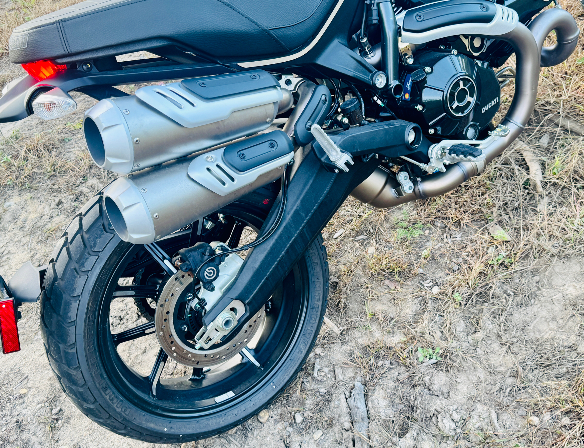 2023 Ducati Scrambler 1100 Dark PRO in Foxboro, Massachusetts - Photo 4