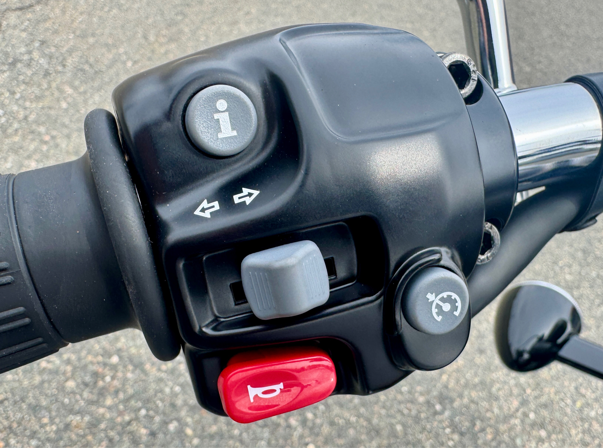 2025 Triumph Bonneville Speedmaster in Foxboro, Massachusetts - Photo 21