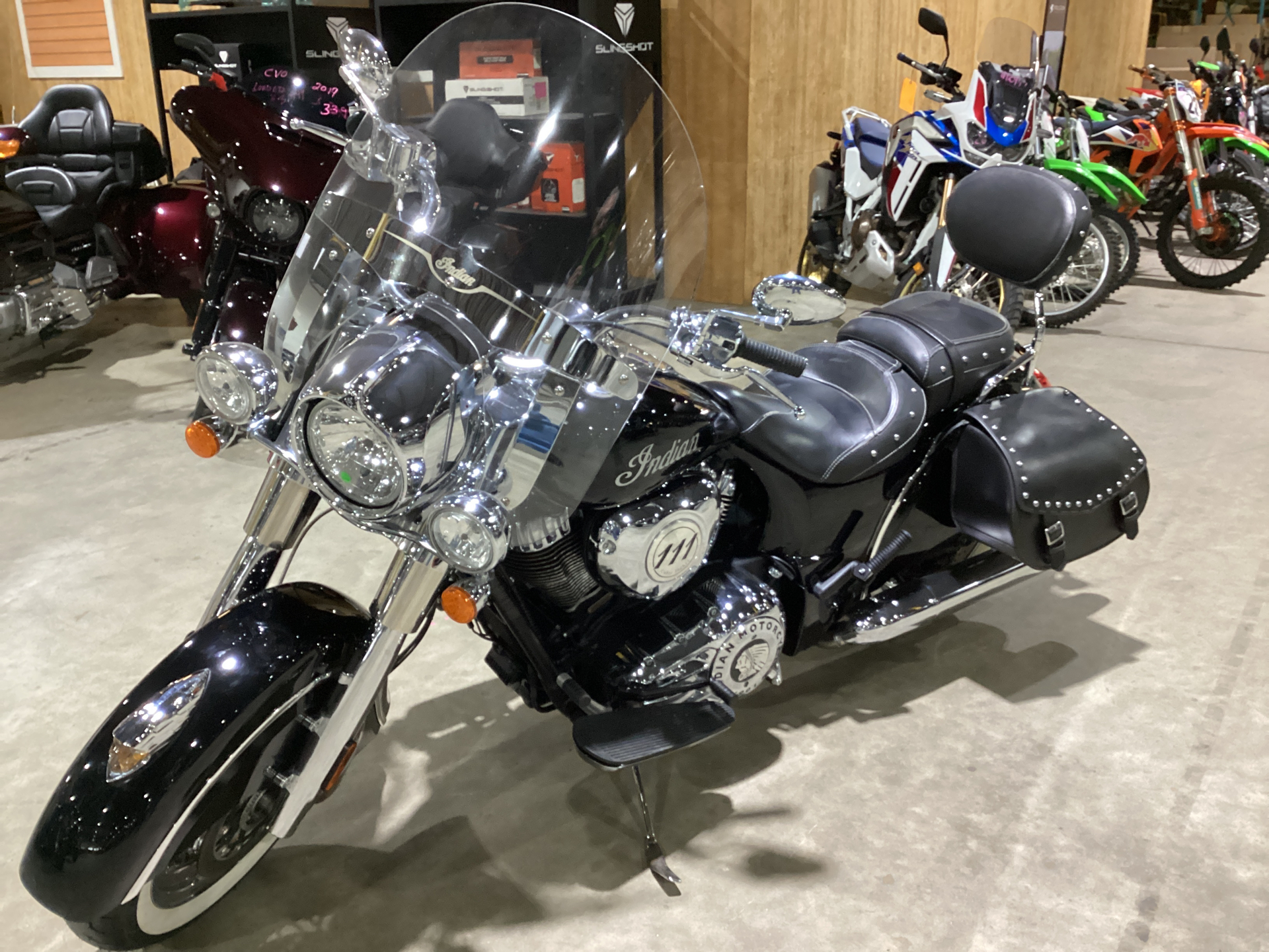 2014 Indian Motorcycle Chief® Classic in Foxboro, Massachusetts - Photo 4
