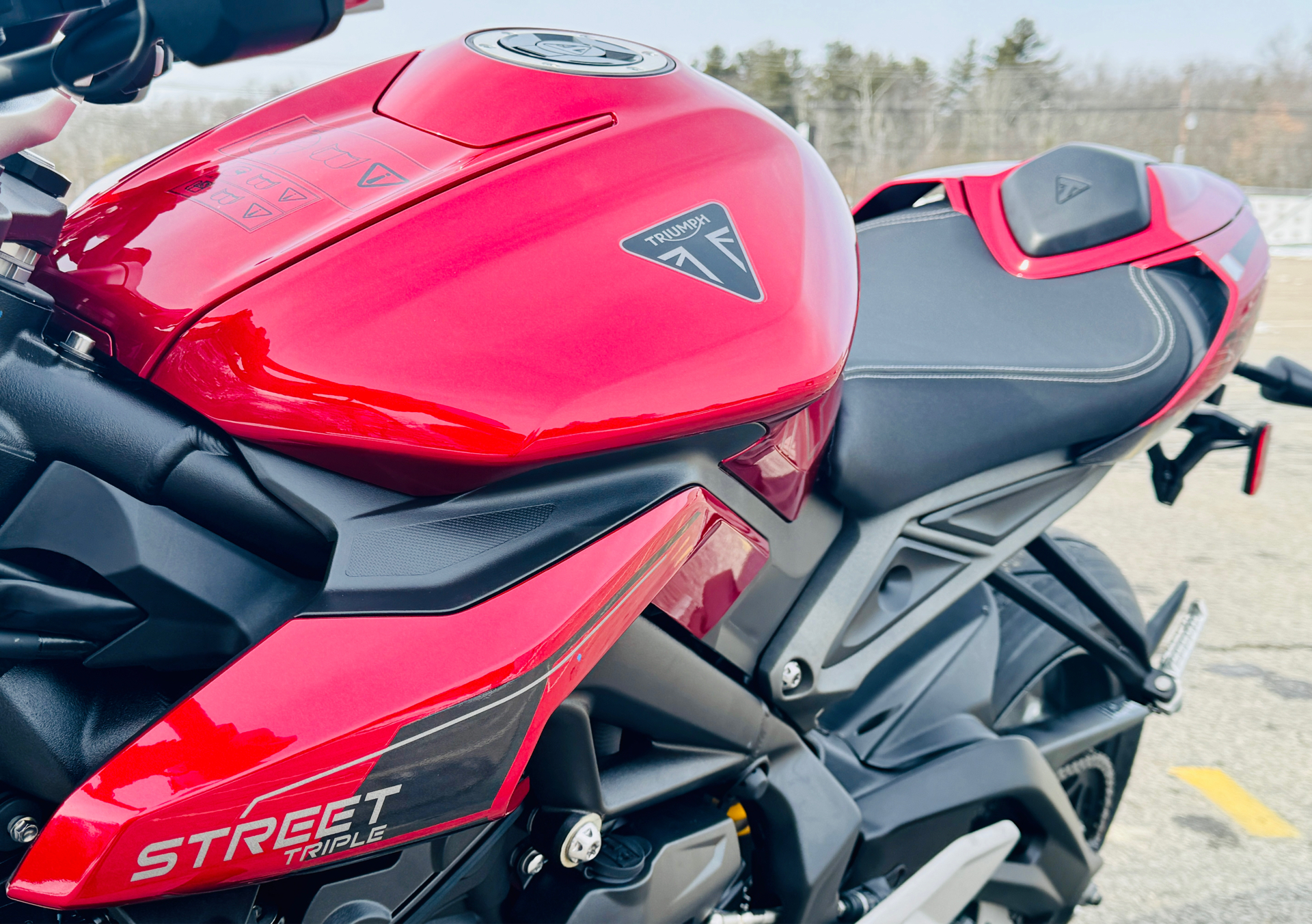 2025 Triumph Street Triple 765 RS in Foxboro, Massachusetts - Photo 24