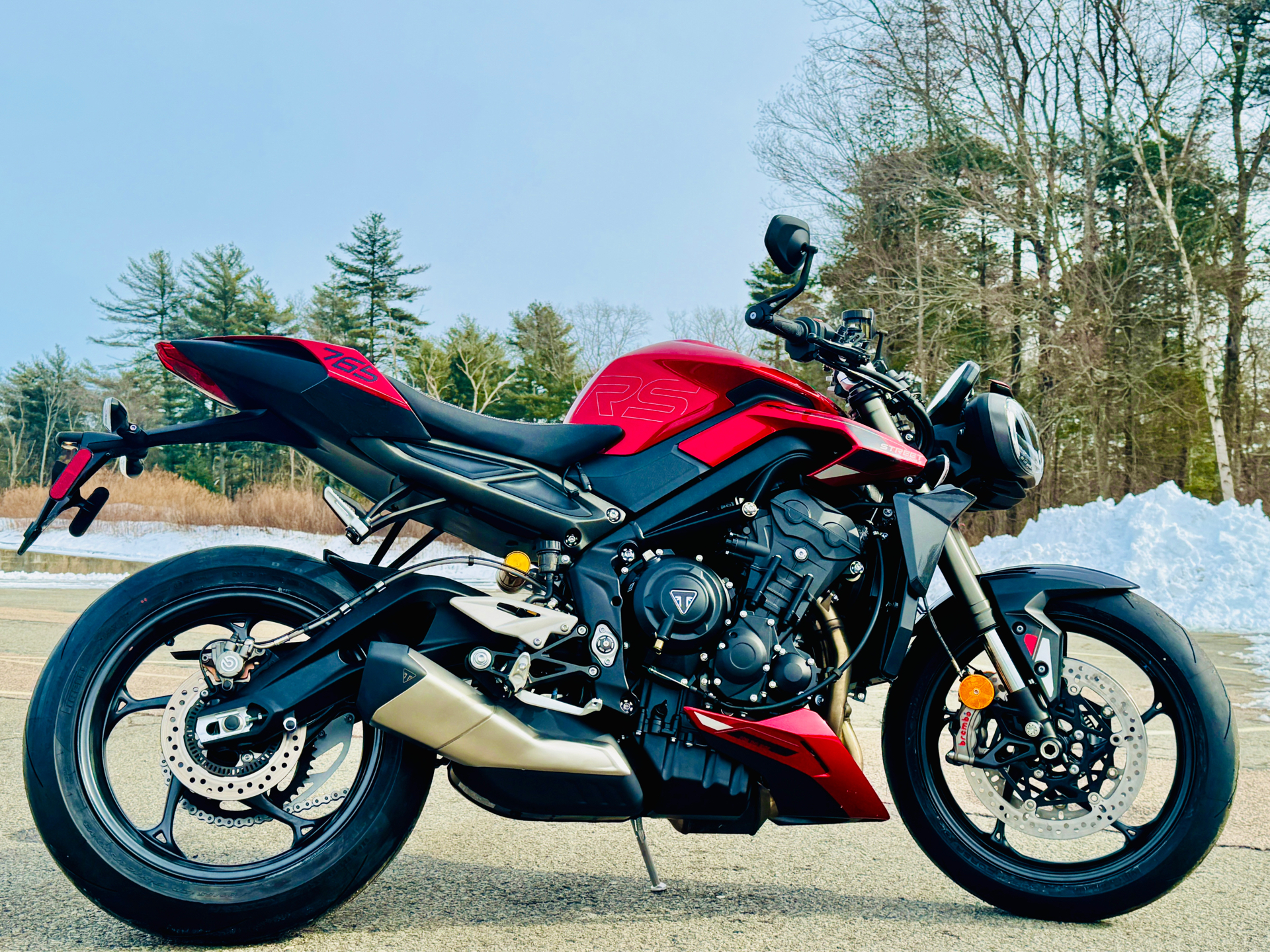 2025 Triumph Street Triple 765 RS in Foxboro, Massachusetts - Photo 19