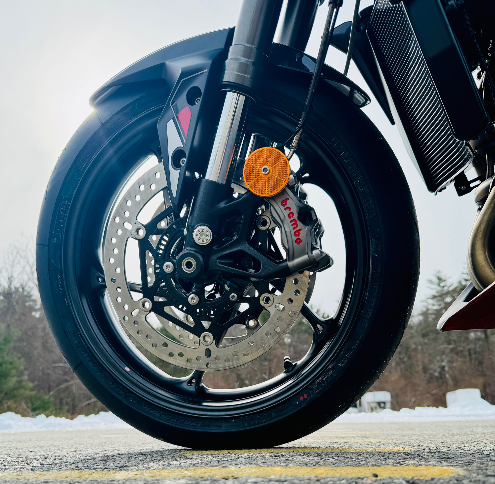 2025 Triumph Street Triple 765 RS in Foxboro, Massachusetts - Photo 38
