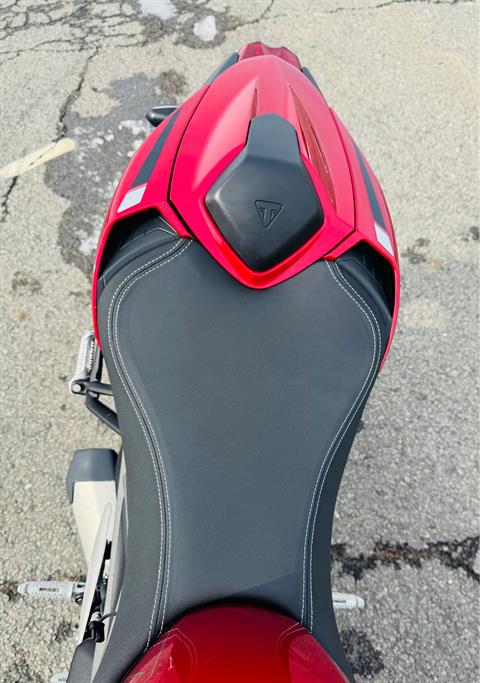 2025 Triumph Street Triple 765 RS in Foxboro, Massachusetts - Photo 31