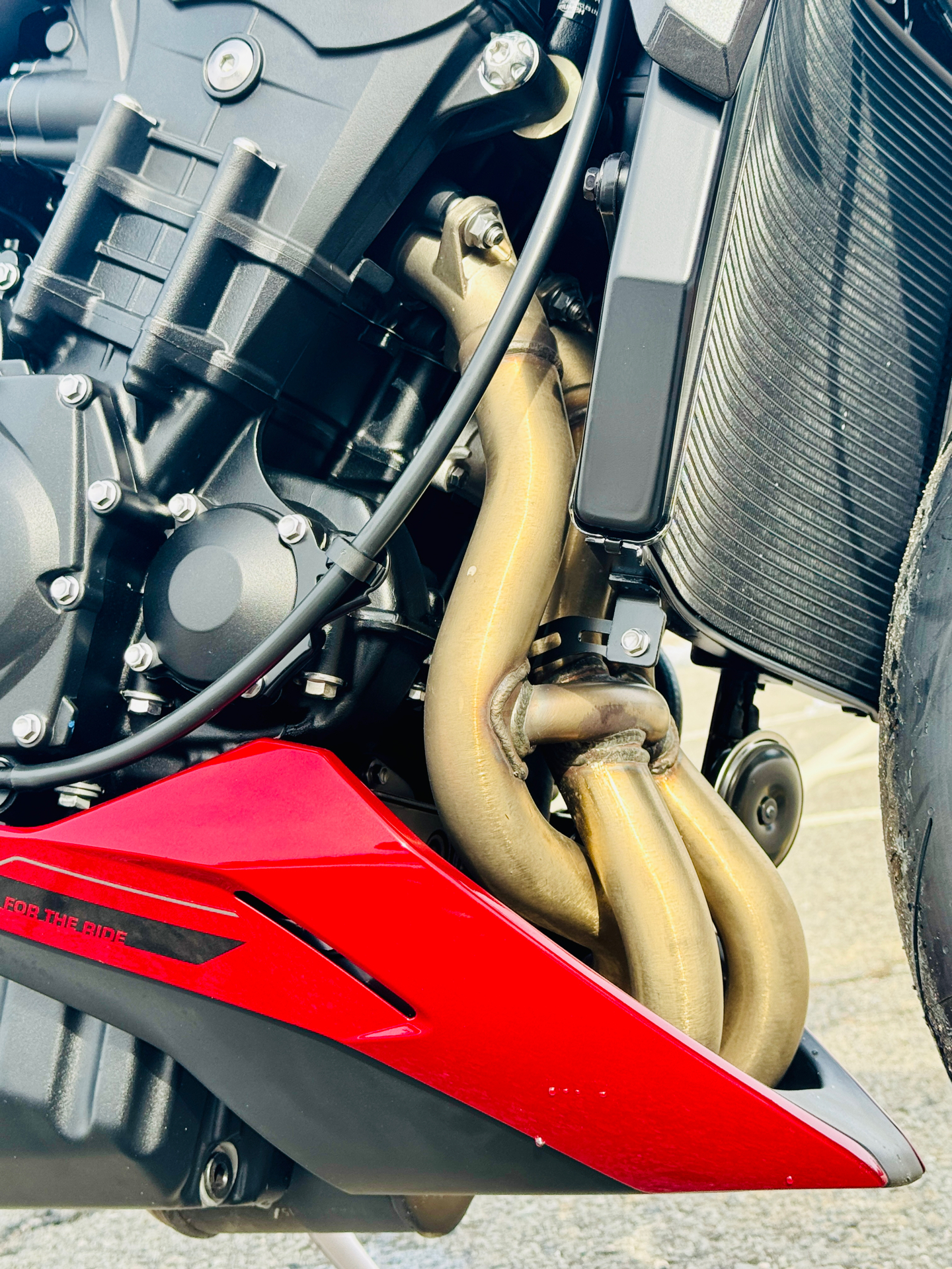 2025 Triumph Street Triple 765 RS in Foxboro, Massachusetts - Photo 42