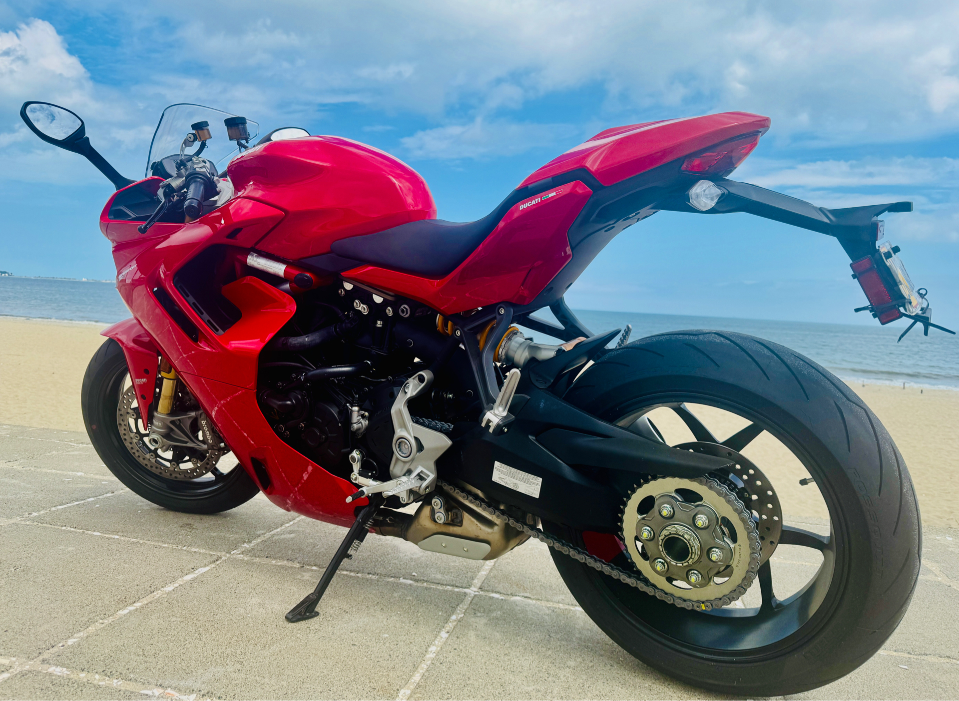 2024 Ducati SuperSport 950 S in Foxboro, Massachusetts - Photo 11