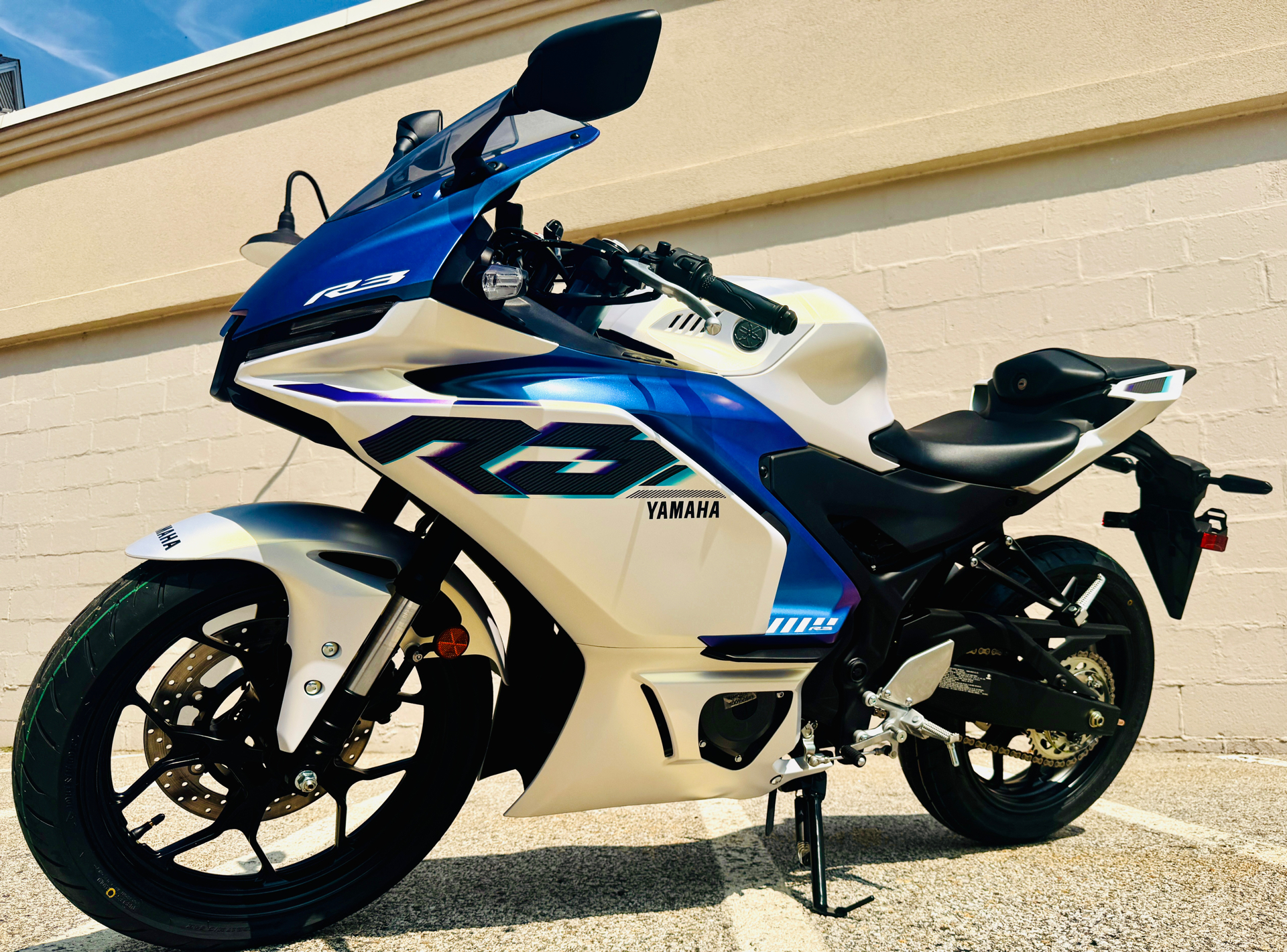 2025 Yamaha YZF-R3 in Foxboro, Massachusetts - Photo 1