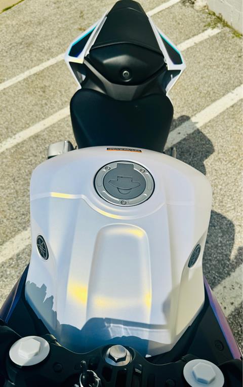 2025 Yamaha YZF-R3 in Foxboro, Massachusetts - Photo 22
