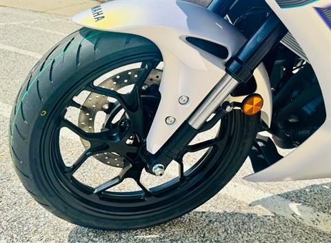 2025 Yamaha YZF-R3 in Foxboro, Massachusetts - Photo 17