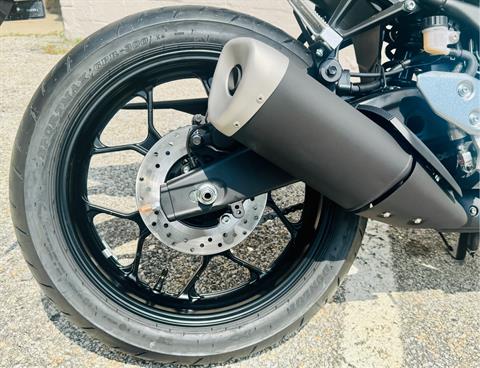 2025 Yamaha YZF-R3 in Foxboro, Massachusetts - Photo 20