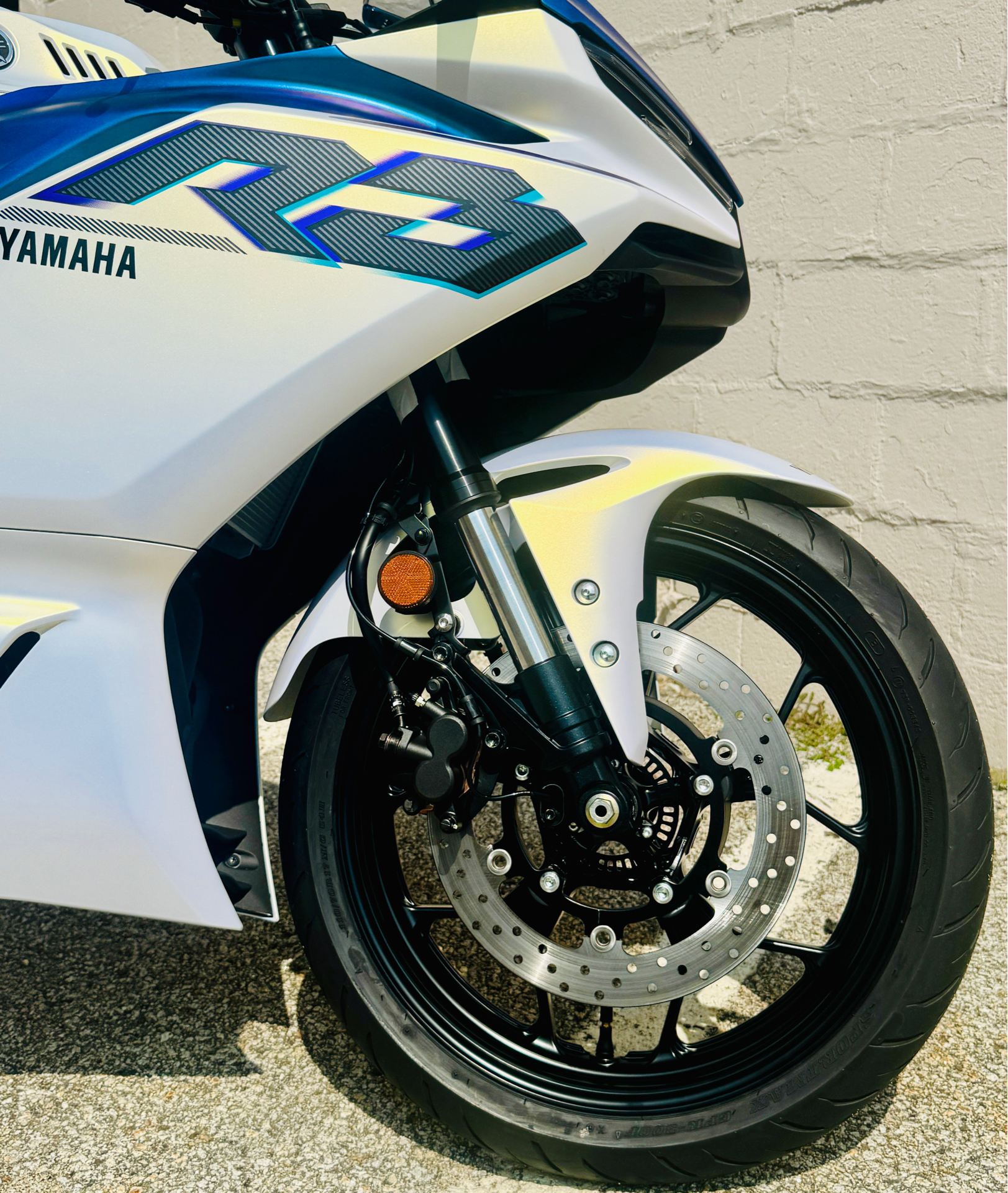 2025 Yamaha YZF-R3 in Foxboro, Massachusetts - Photo 15