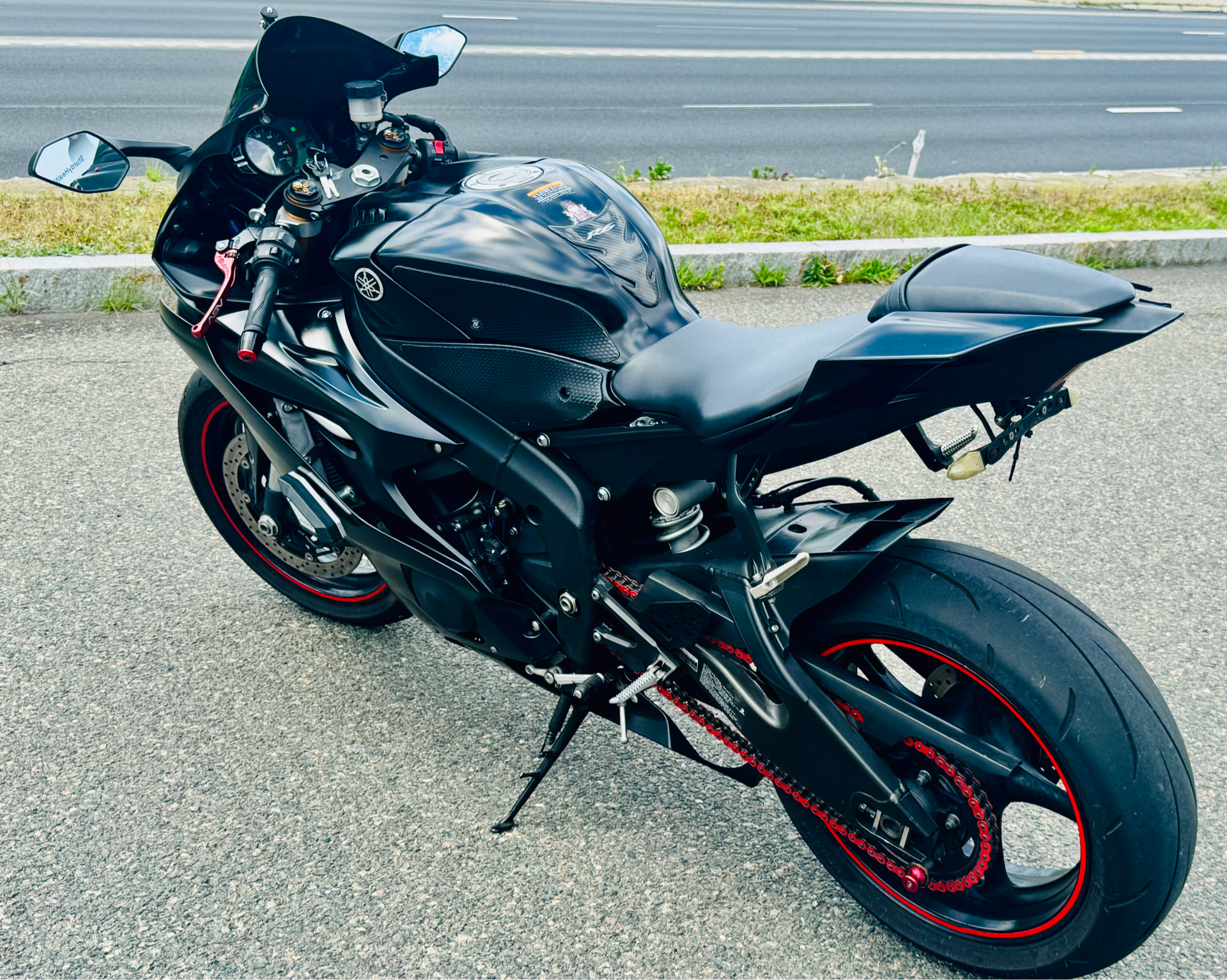 2017 Yamaha YZF-R6 in Foxboro, Massachusetts - Photo 13