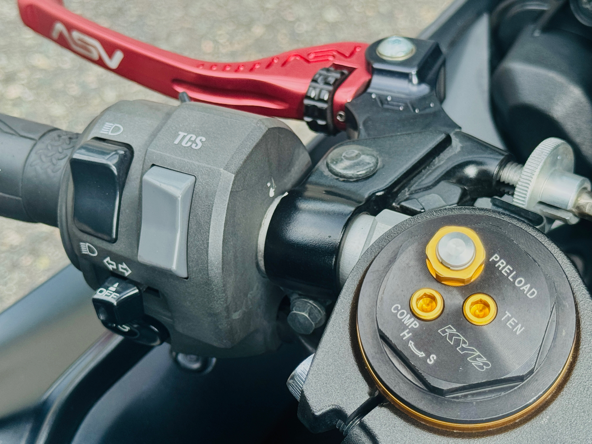 2017 Yamaha YZF-R6 in Foxboro, Massachusetts - Photo 4