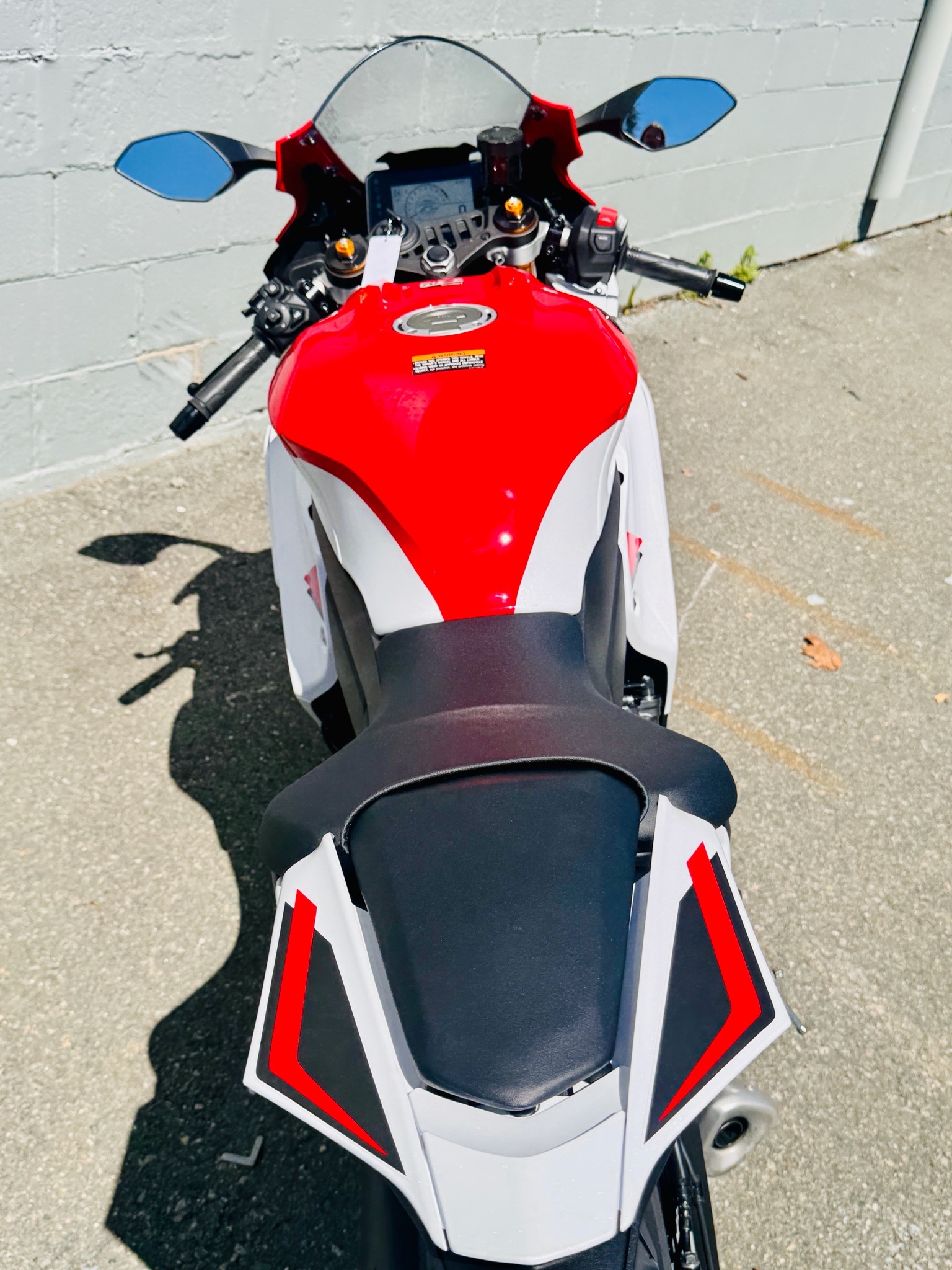 2026 Yamaha YZF-R7 9