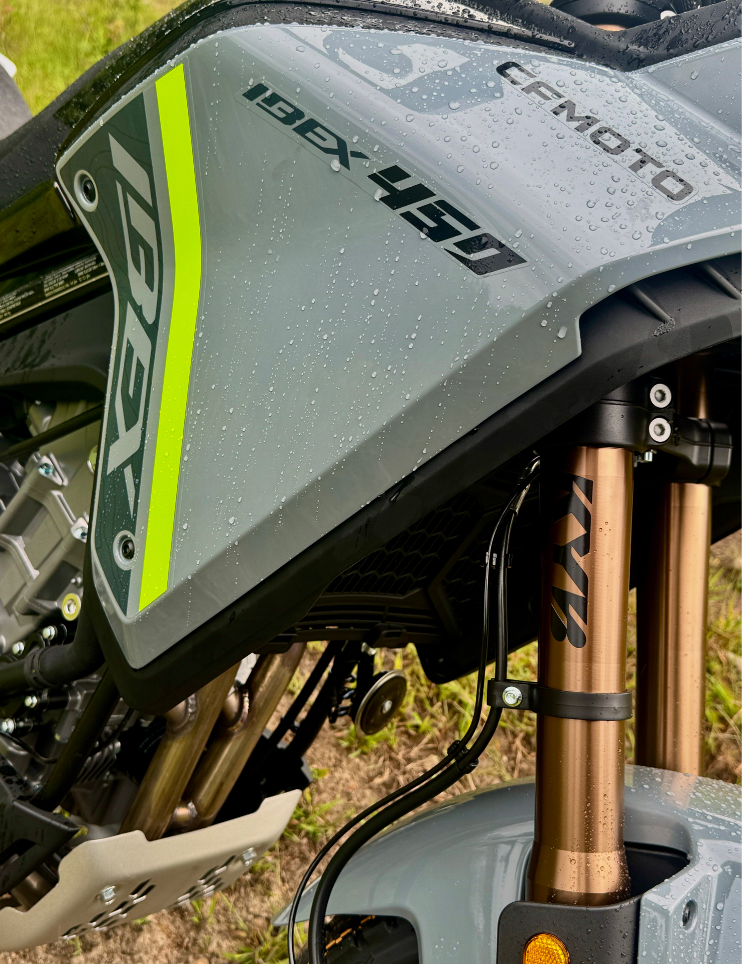 2025 CFMOTO IBEX 450 in Foxboro, Massachusetts - Photo 8
