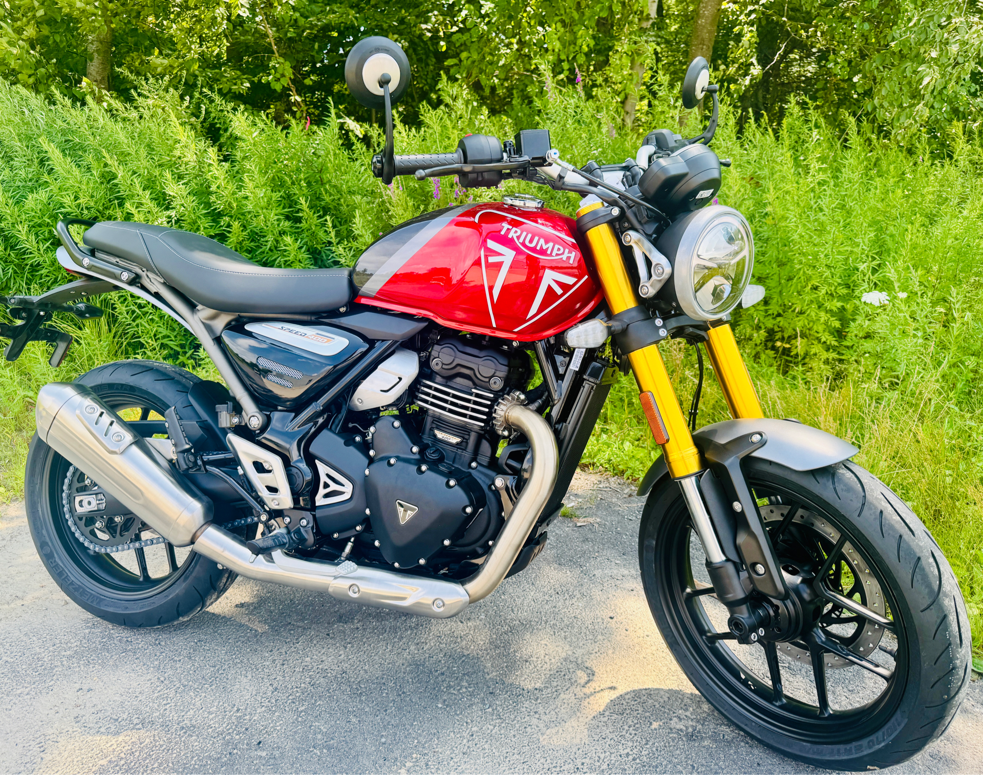 2025 Triumph Speed 400 in Foxboro, Massachusetts - Photo 3