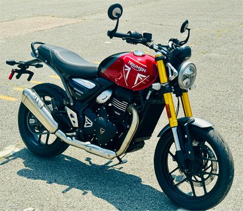 2025 Triumph Speed 400 in Foxboro, Massachusetts - Photo 16