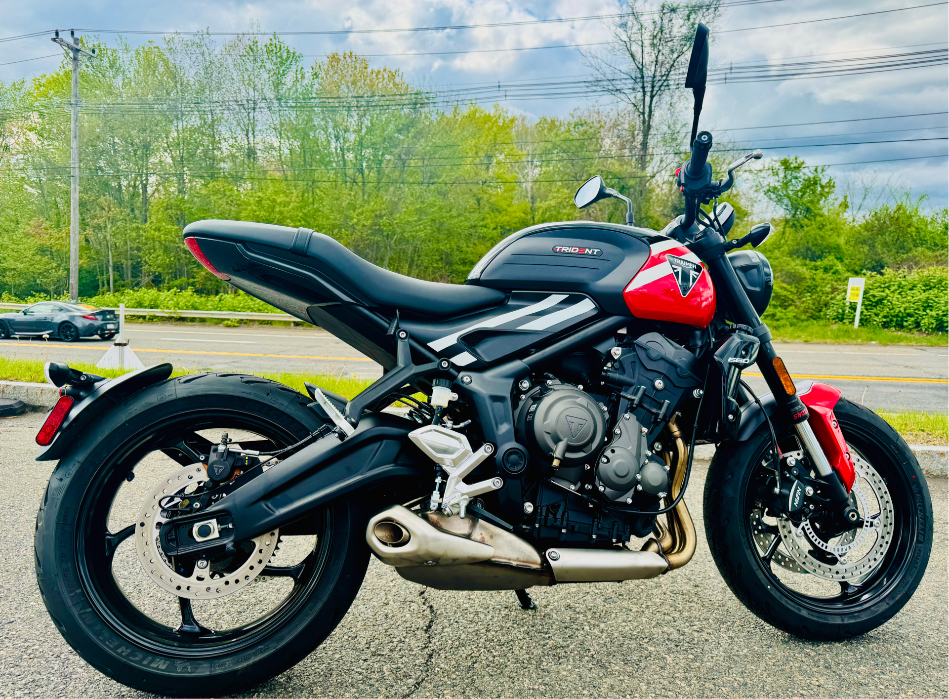 2025 Triumph Trident 660 in Foxboro, Massachusetts - Photo 15