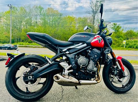 2025 Triumph Trident 660 in Foxboro, Massachusetts - Photo 15