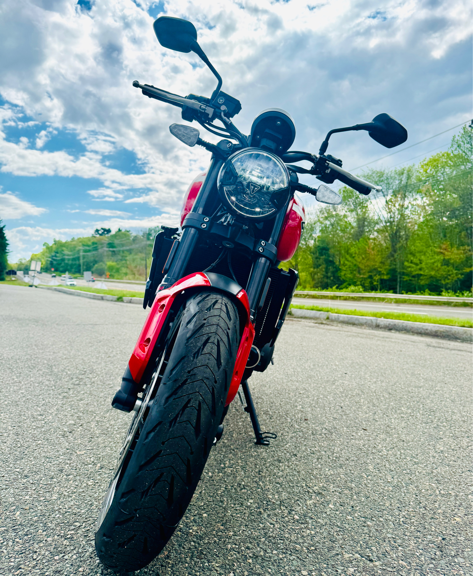 2025 Triumph Trident 660 in Foxboro, Massachusetts - Photo 18