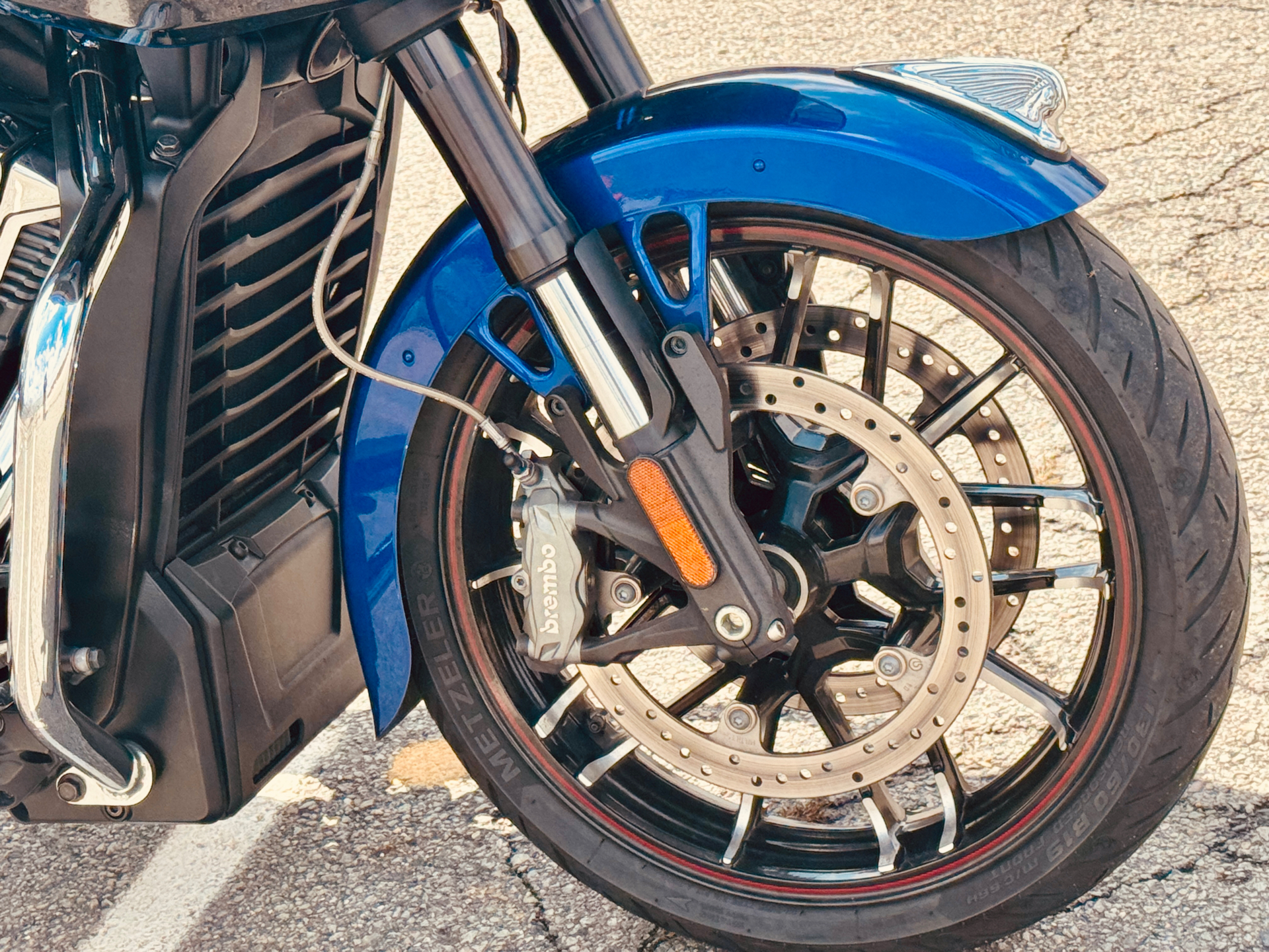 2022 Indian Motorcycle Challenger® Limited in Foxboro, Massachusetts - Photo 7