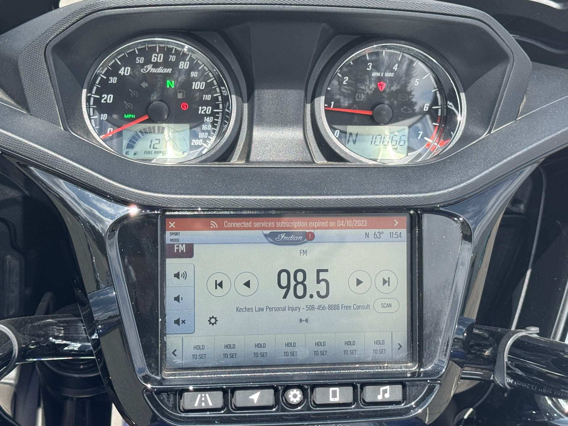 2022 Indian Motorcycle Challenger® Limited in Foxboro, Massachusetts - Photo 16